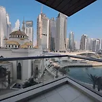 Huge Terrace With Canal View & Hotels Beach Access Available