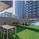 Lavish One Bedroom Apartment@ Dubai Marina