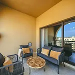 Luton Vacation Homes - Luxury & Spacious 1Br North Residence Fairmont , Palm Jumeirah - 90Ab3