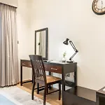 Ultimate Stay / Downtown / Brand New / 5 Min Drive From Dubai Mall / Near Park