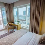 Oskena Vacation Homes-Damac Maison Canal View