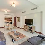 Golden Mile - Palm Jumeirah - 1 Bedroom With Road View By Pk Holidays