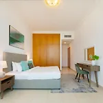 Exquisite Dubai\'S Urban Living In The City Centre