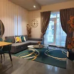 Luxury Home A Short Drive Away From Dubai Downtown