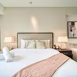 Charming Studio At The Address Residences Dubai Marina By Deluxe Holiday Homes