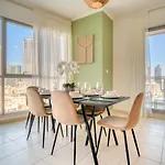 Burj Residence 7, Downtown Dubai - Mint Stay