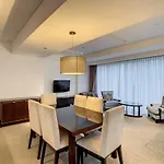 Key View - Emaar Residences, Marina Mall