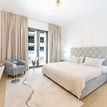 Stunning 2Br Apartment In Port De La Mer