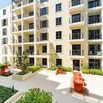 Stunning 2Br Apartment In Port De La Mer