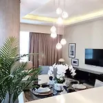 Luxury Apartment Paramount Hotel A21