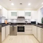 Apartment In Golden Mile With Access To Fairmont