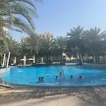 Beautiful Resort Style One Bedroom Apartment In Dubai