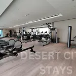 Fully Furnished 2 Bed With Burj Views, Hosted By Desert City Stays