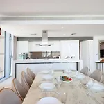 Livbnb - Alluring 3Br+1 W/Sea & Ain Dubai View