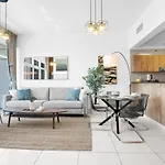 Luxury 2Br With Breath-Taking Dubai Marina Views