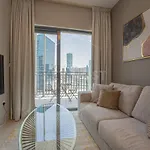 Keyhost - Damac Zada Tower - Brand New 1Br Apartment With Canal View In Business Bay