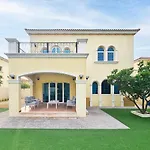 Luxury 3Br Private Villa And Elaborate Gardens