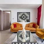 Vivid 2-Bedroom Marina View