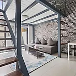 Aliving Duplex Studio Aria Jvc