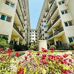 M-01 Center Residence Building