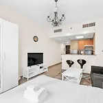 Stonetree - Marina Diamond Studio - Near Metro Station