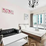 Stonetree - Marina Diamond Studio - Near Metro Station