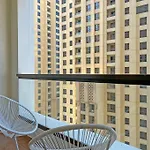 Luxury Apartment 2 Mins Walk From Sea