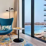Voco Dubai The Palm By Ihg