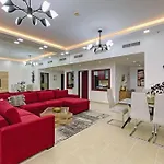 Luxury Apartment 2 Mins Walk From Sea