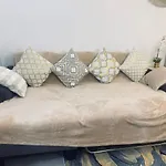 Diamond Tower Marina Apartment