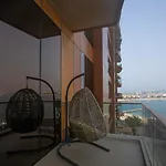 Tiara Residence Palm Jumeirah 1Br Sea & Burj Al Arab View , Private Beach, Pool