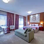 Donatello Hotel