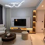 Exclusive 2 Bedroom Luxury Apartment In Sobha Creek Vistas