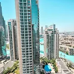Downtown-High Floor Mesmerizing Fountain View 2Br Chic Apt