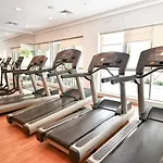 Downtown-High Floor Mesmerizing Fountain View 2Br Chic Apt