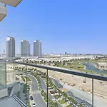 Vayk - Chic Hotel-Style Studio In Damac Hills