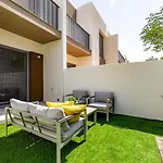 Exclusive Spacious Villa I Garden I Tilal Al Ghaf