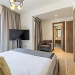 Spacious 3Bdr Townhouse I Garden I Tilal Al Ghaf