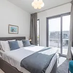 Spacious 3Bdr Townhouse I Garden I Tilal Al Ghaf