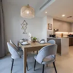 Spacious 3Bdr Townhouse I Garden I Tilal Al Ghaf