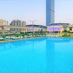 Stunning Palm Views Apt On The Beach Dubai