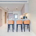 Your New Heaven Sea View 1Br With St Regis Amenities
