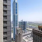 Stonetree - Amazing 1Br Apartment With Balcony