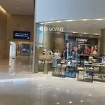 One Bedroom Apartment In Emaar Residence, Marina By Bhavan Vacation Homes