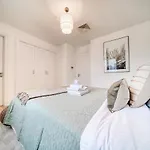 Yansoon 2, Old Town, Downtown Dubai - Mint Stay