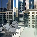 Mira Holiday Homes - Serviced 2 Bedroom In Dubai Marina