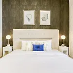 Sleek 1Br At 5242 Tower 1 Dubai Marina By Deluxe Holiday Homes