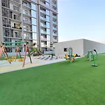 New 1 Bedroom In Sobha - Community View