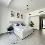 Luxury 1Br Apartment In Brand New Building, Dubai Marina