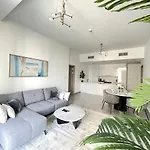 Luxury 1Br Apartment In Brand New Building, Dubai Marina